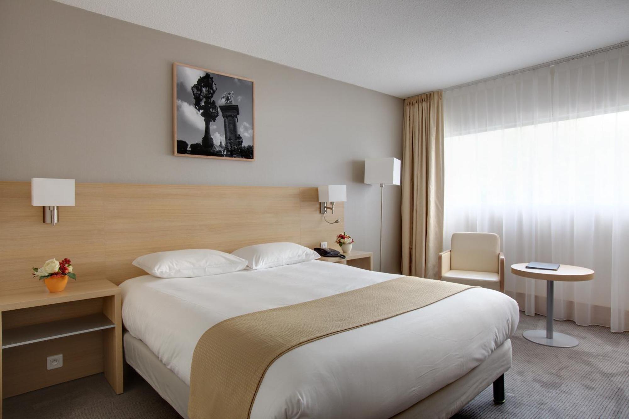 Standard Queen Room,705761443:JPEG